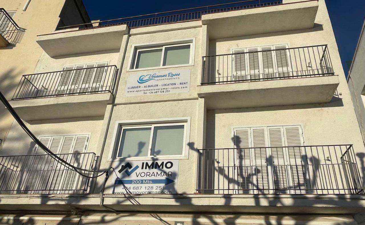 Apartaments Voramar Roses Exterior foto